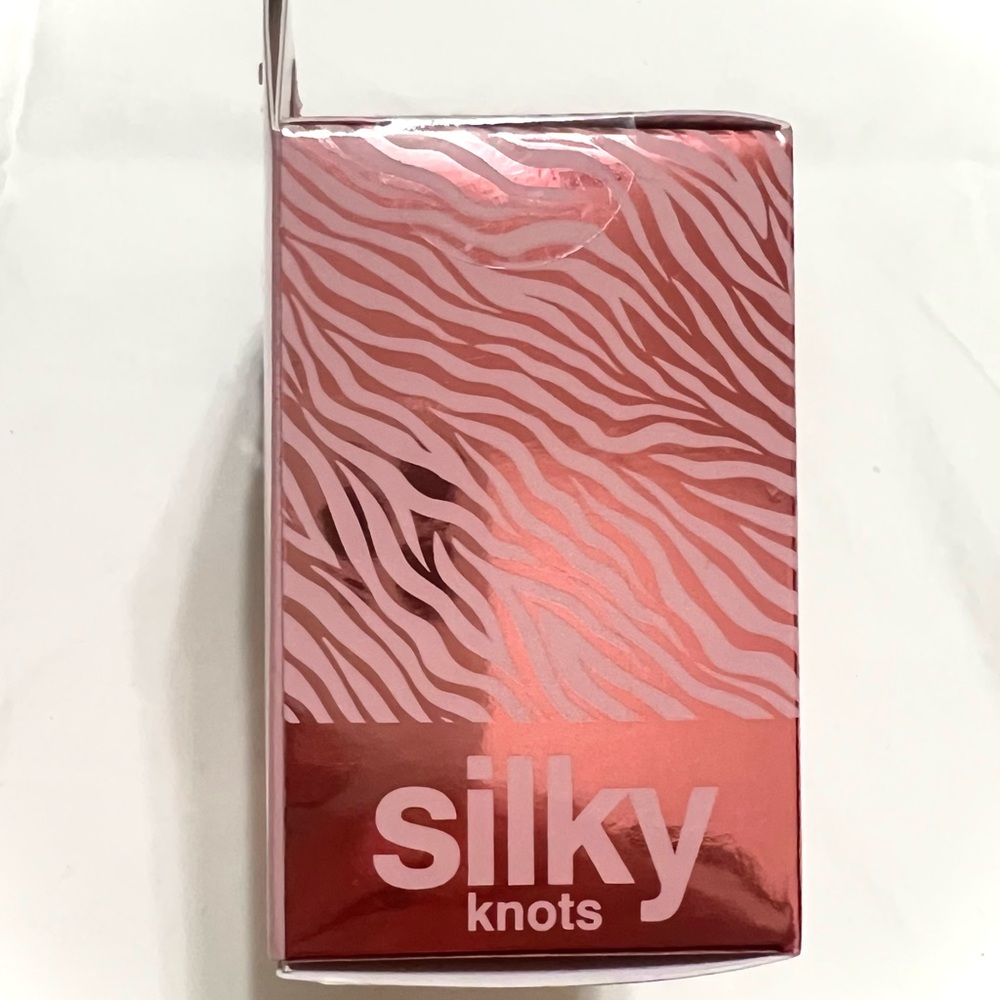 SOLD W7 Silky Knots - 100% Mulberry Silk Mini Hair Scrunchies (Set of 12) - Picture 4 of 5